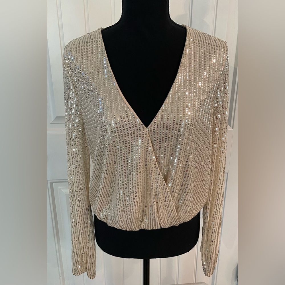 STEPS New York Sequin Wrap Top Size Medium Ivory Champagne